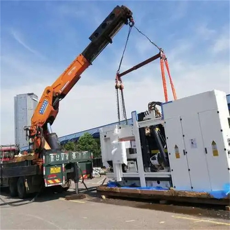 容县附近小吊车联系方式|8-16吨|本地及时服务